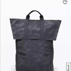 Lululemon early embark backpack